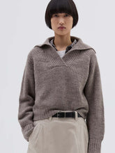 Load image into Gallery viewer, Margaret-Howell-MHL-Women-s-Chunky-Sailor-Collar-British-Merino-Natural
